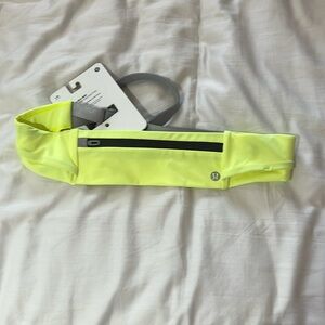 Lululemon fast and free running belt